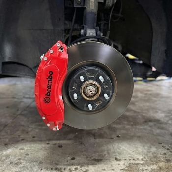 Ốp má phanh Brembo
